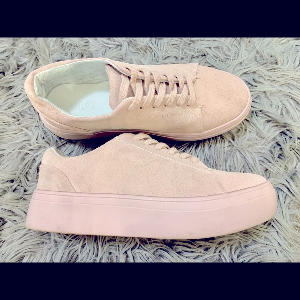 DLG pink suede runners